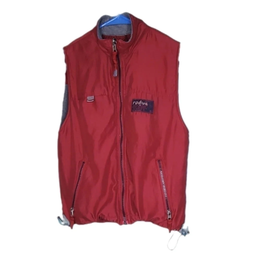 Radius Full Zip Reversible Red and Gray Drawstring Vest Boy's Small